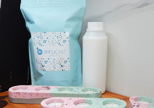 A starter casting kit comes with everything you need to try the process easily.